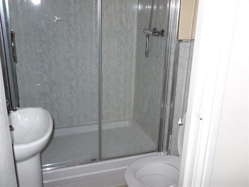 Alpine Guest House Middlesbrough Exterior foto